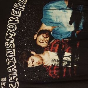 The chainsmokers 2017 tour shirt